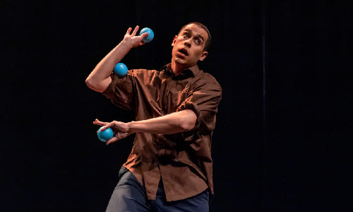 Spectacle de jonglerie du Collectif Primavez